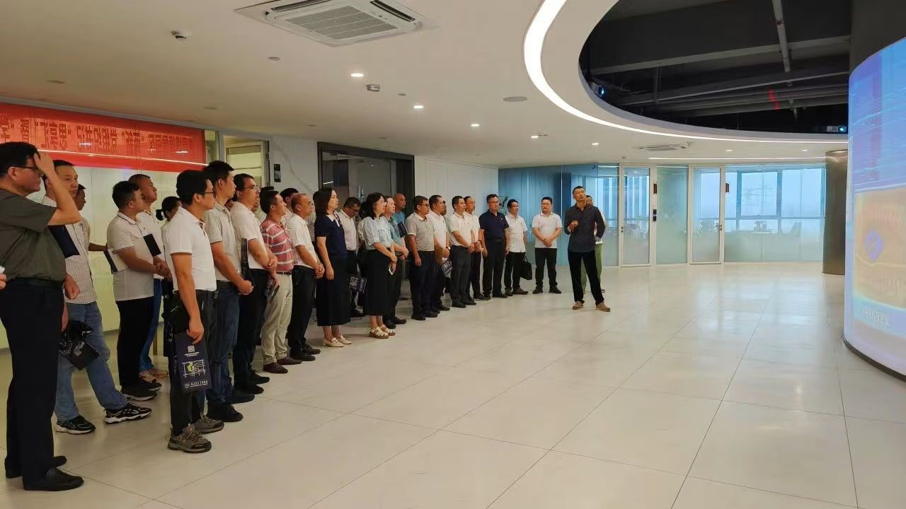 學(xué)黨紀(jì)、促轉(zhuǎn)化、助發(fā)展3.jpg 學(xué)黨紀(jì)、促轉(zhuǎn)化、助發(fā)展3.jpg